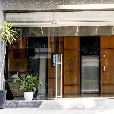 Super Townhouse Pbg Mall Vashi Turambhe Luaran gambar